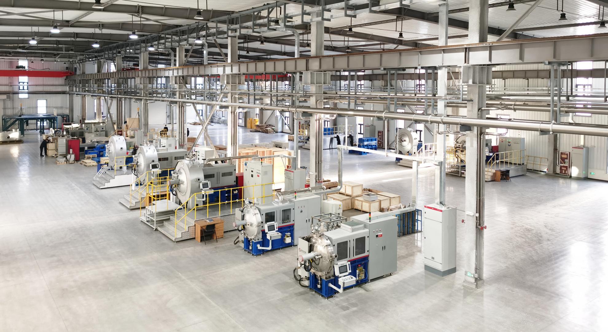 1725326480936814.jpg 2.等離子旋轉(zhuǎn)電極霧化制粉裝備生產(chǎn)線(1).jpg